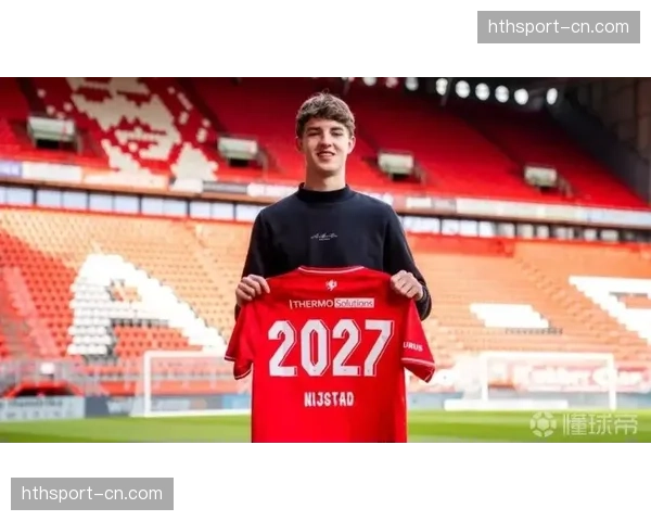 巴萨退出尼斯塔德谈判,与特温特转会费分歧达1000万欧元 巴萨退出尼斯塔德谈判,与特温特转会费分歧达1000万欧元