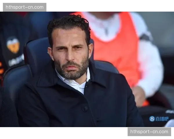 官方：瓦伦西亚主帅巴拉哈因战绩不佳下课，俱乐部寻找三月救火教练